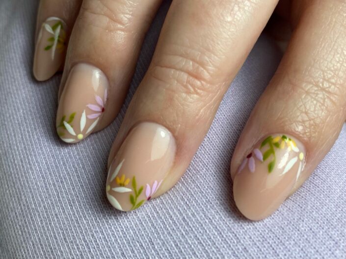 Gel nails, gelové nehty, nehty gel, polygel, upravené nehty, krásné nehty, trendy nehty, nehty praha, Květy na nehtech, květiny, flowers, kamufláž